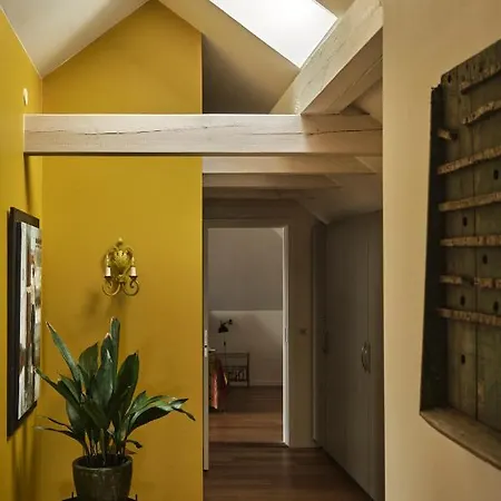 Madbar هِنستهولم